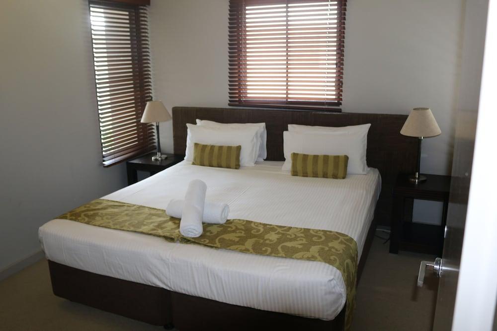 Blue Lagoon Resort Тринити Бич Экстерьер фото