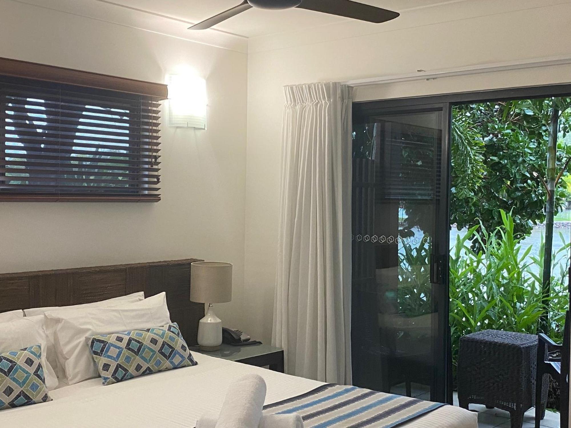 Blue Lagoon Resort Тринити Бич Экстерьер фото