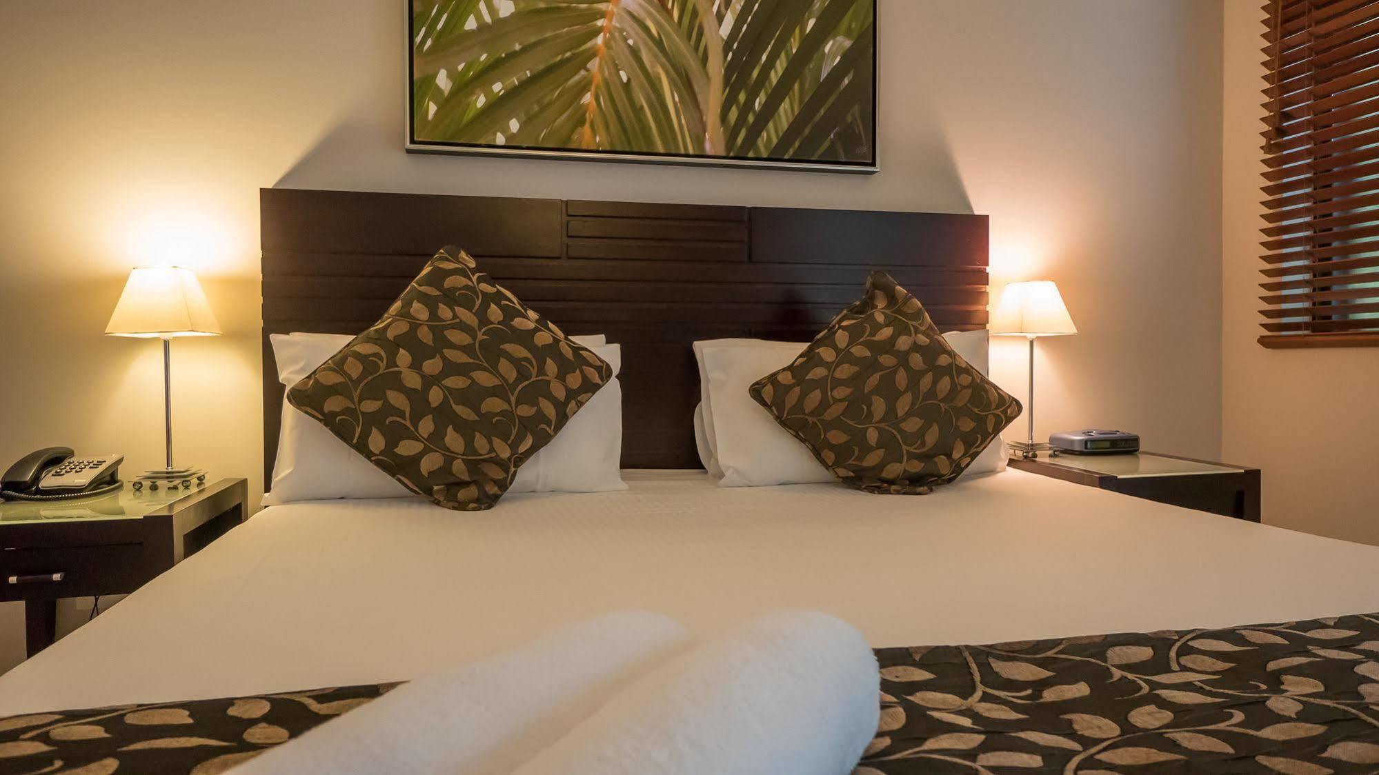 Blue Lagoon Resort Тринити Бич Экстерьер фото
